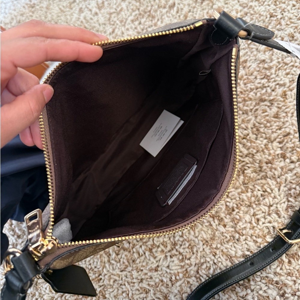 New, authentic Coach Signature Brown and Black crossbody bag - Picture 8 of 12